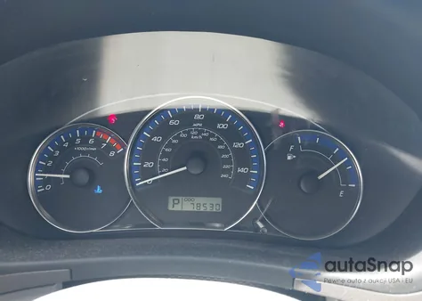 2010 Subaru Forester 2.5X Premium z USA, uszkodzony, nr VIN JF2SH6CC3AH774032